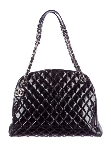 Bag Review: Chanel Mademoiselle Bowling Bag 